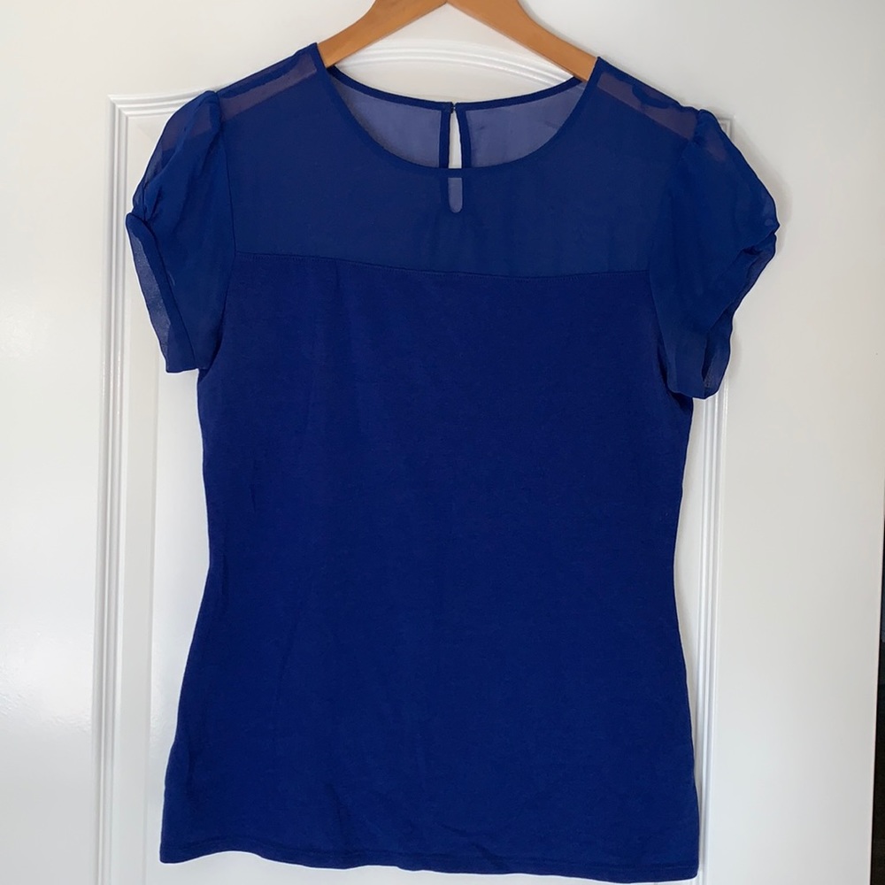 Express short sleeve top